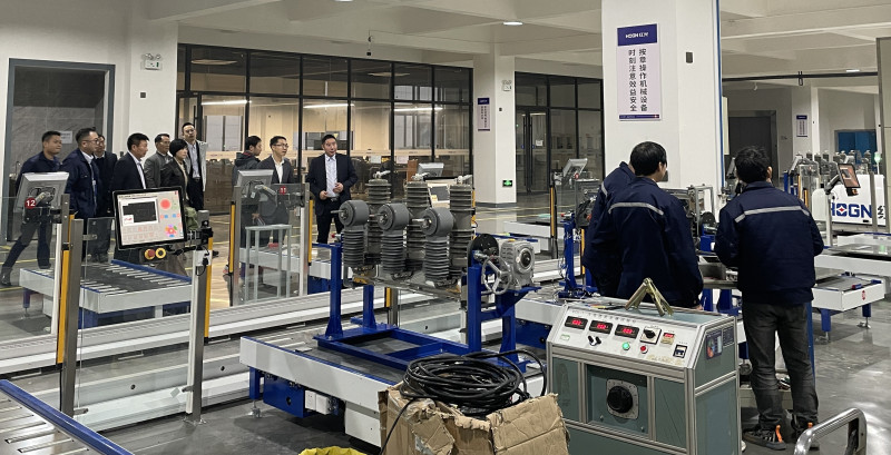 国网浙江乐清市供电有限公司总司理李建宇一行莅临NG电子游戏电气集团调研